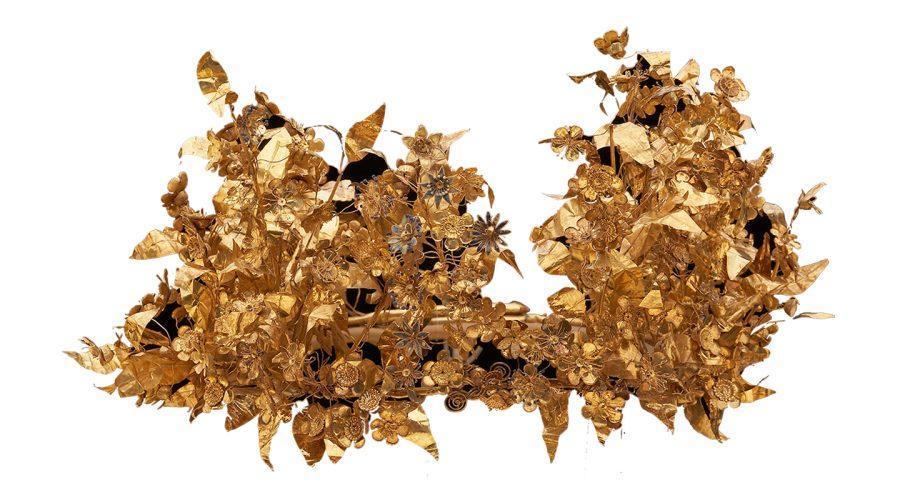 Γνωρίστε την ιστορία του χρυσού στεφανιού μυρτιάς που ανασκάφηκε λαθραία και επαναπατρίστηκε το 2007